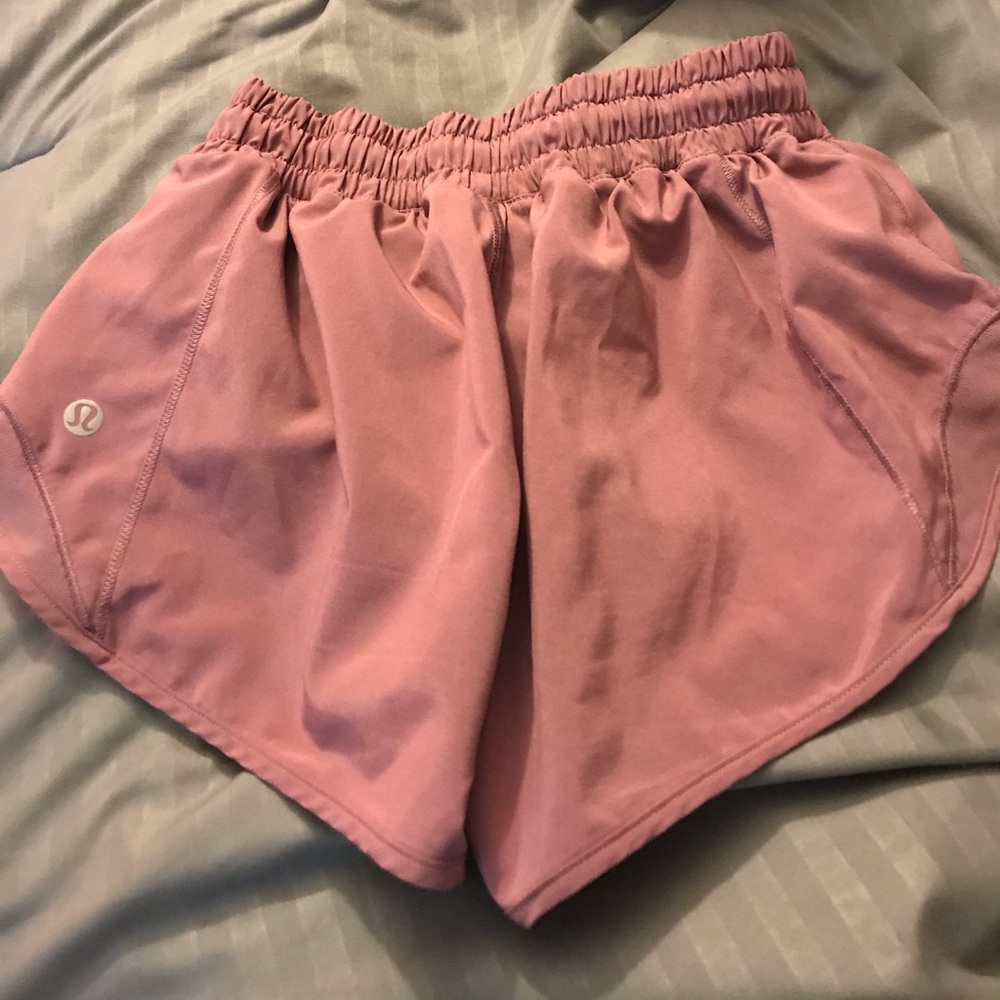 lululemon hotty hot shorts